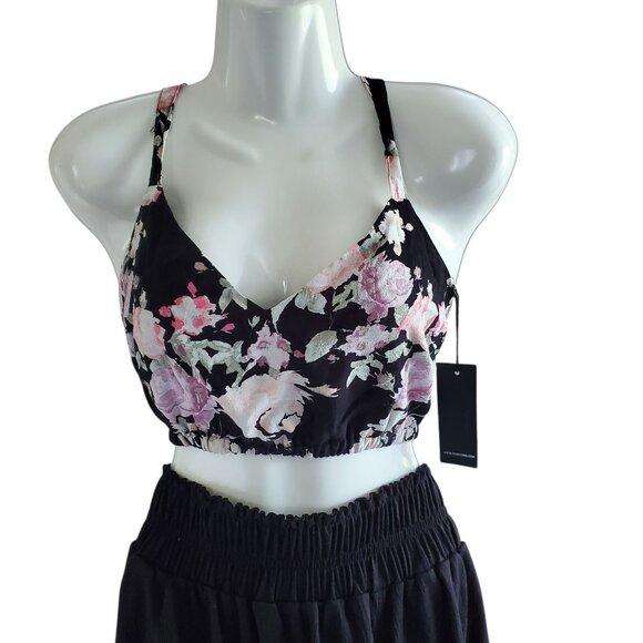 NWT FOREVER 21 FLORAL PRINT CROP TOP MED. - Picture 1 of 6